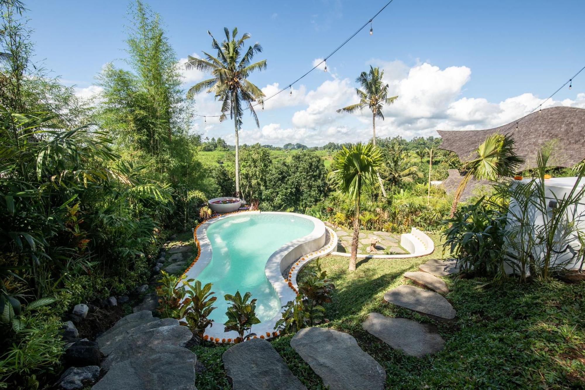 Magic Hills Bali - Magical Eco-Luxury Lodge Selat ภายนอก รูปภาพ